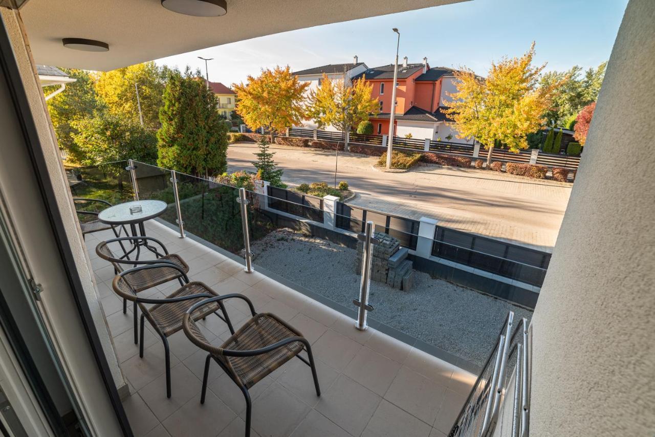 Golden Beach Apartments Siófok Extérieur photo
